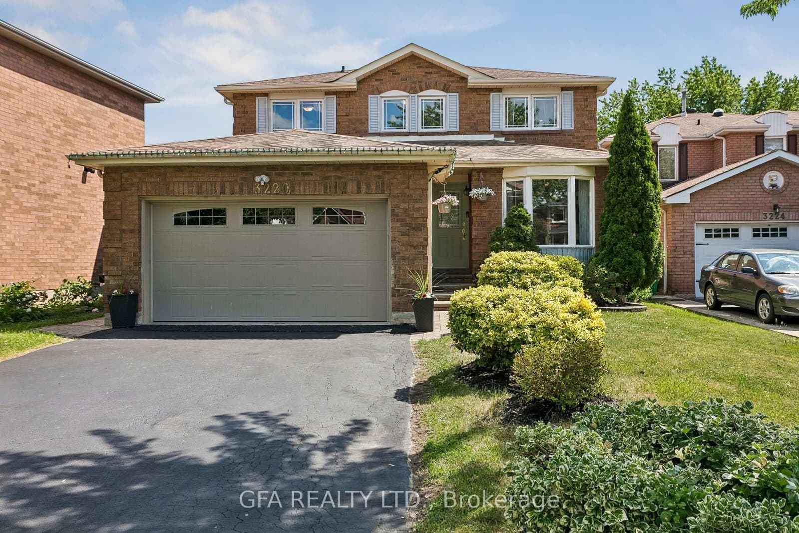 3220 Turnstone Crescent - Image 1
