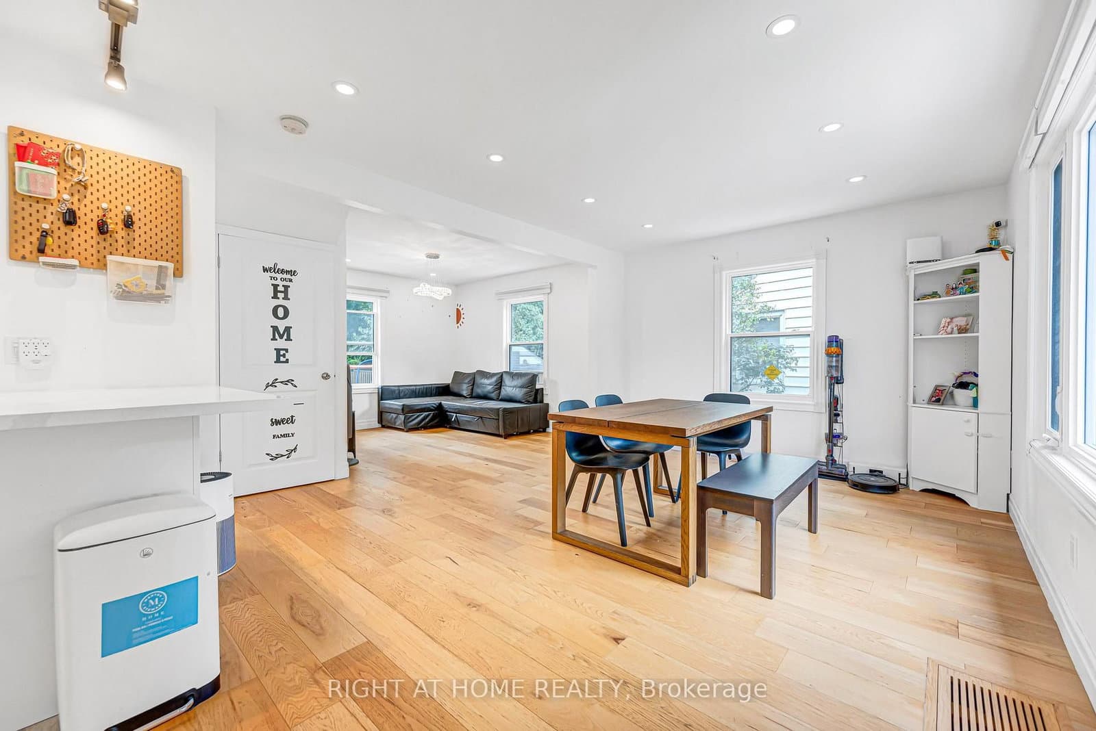 121 Hearst Circle - Image 3