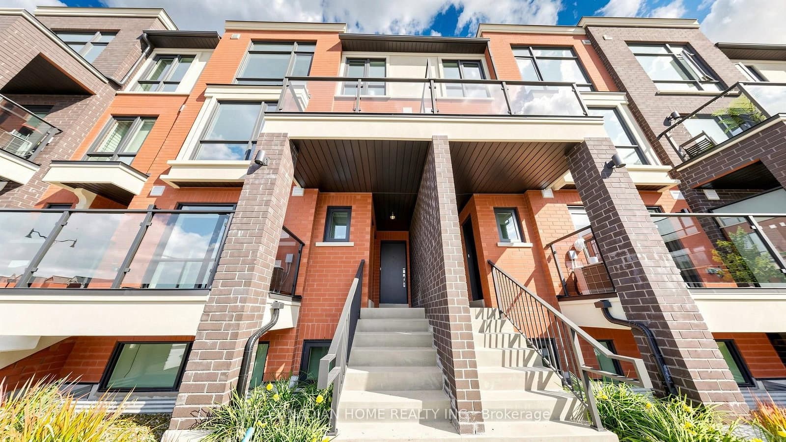 35 Romilly Avenue, Unit 18 - Image 2