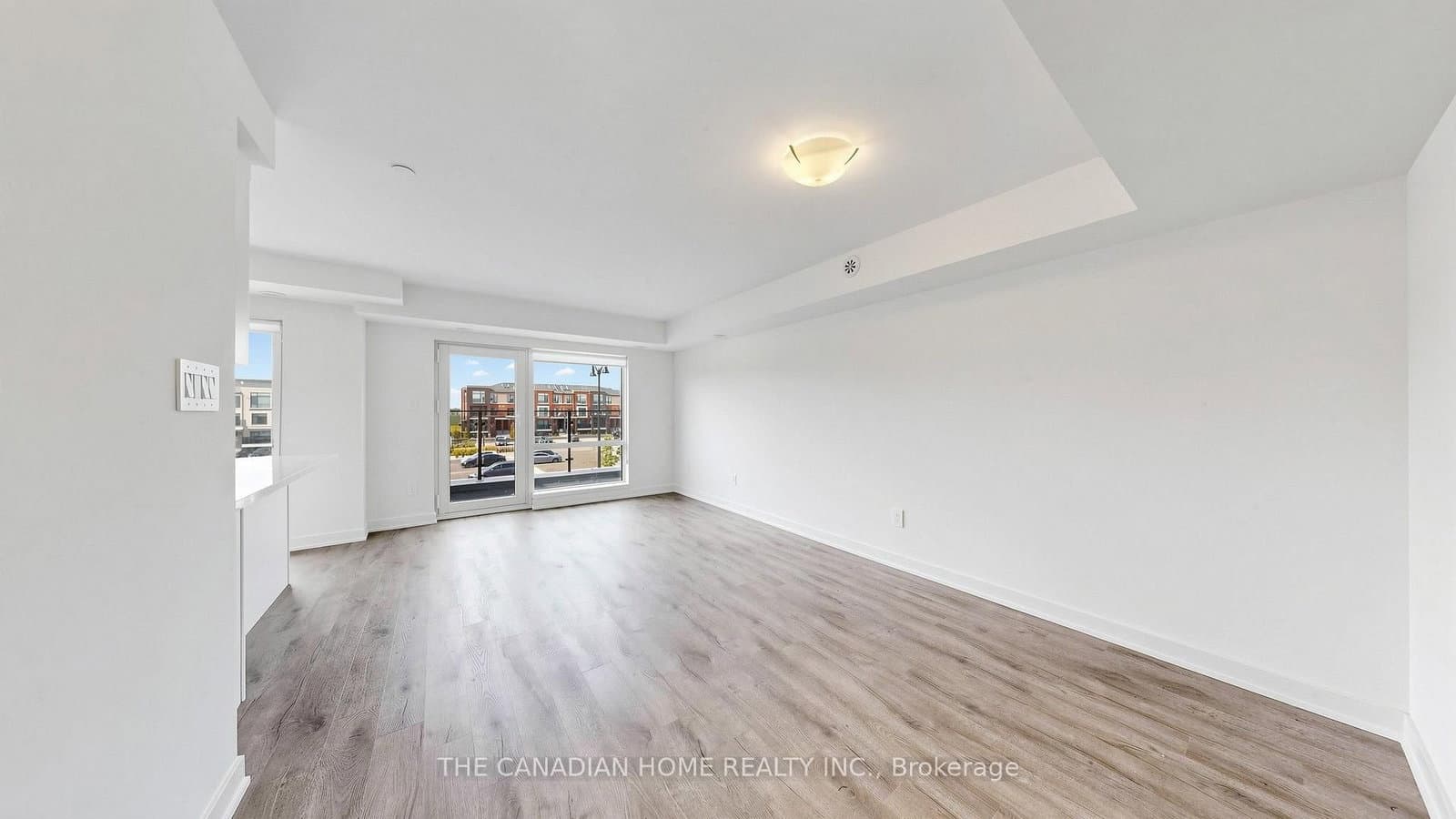 45 Romilly Avenue, Unit 7 - Image 5