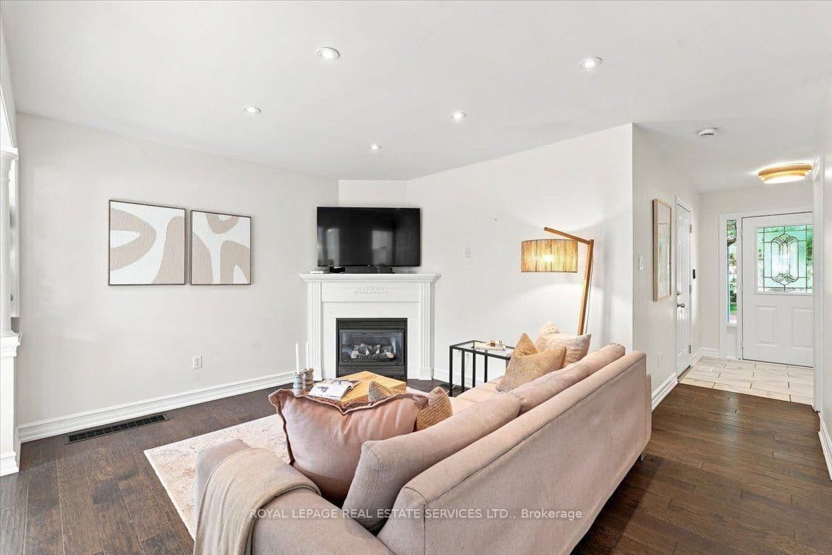 2970 Berwick Drive, Unit 3 - Image 3