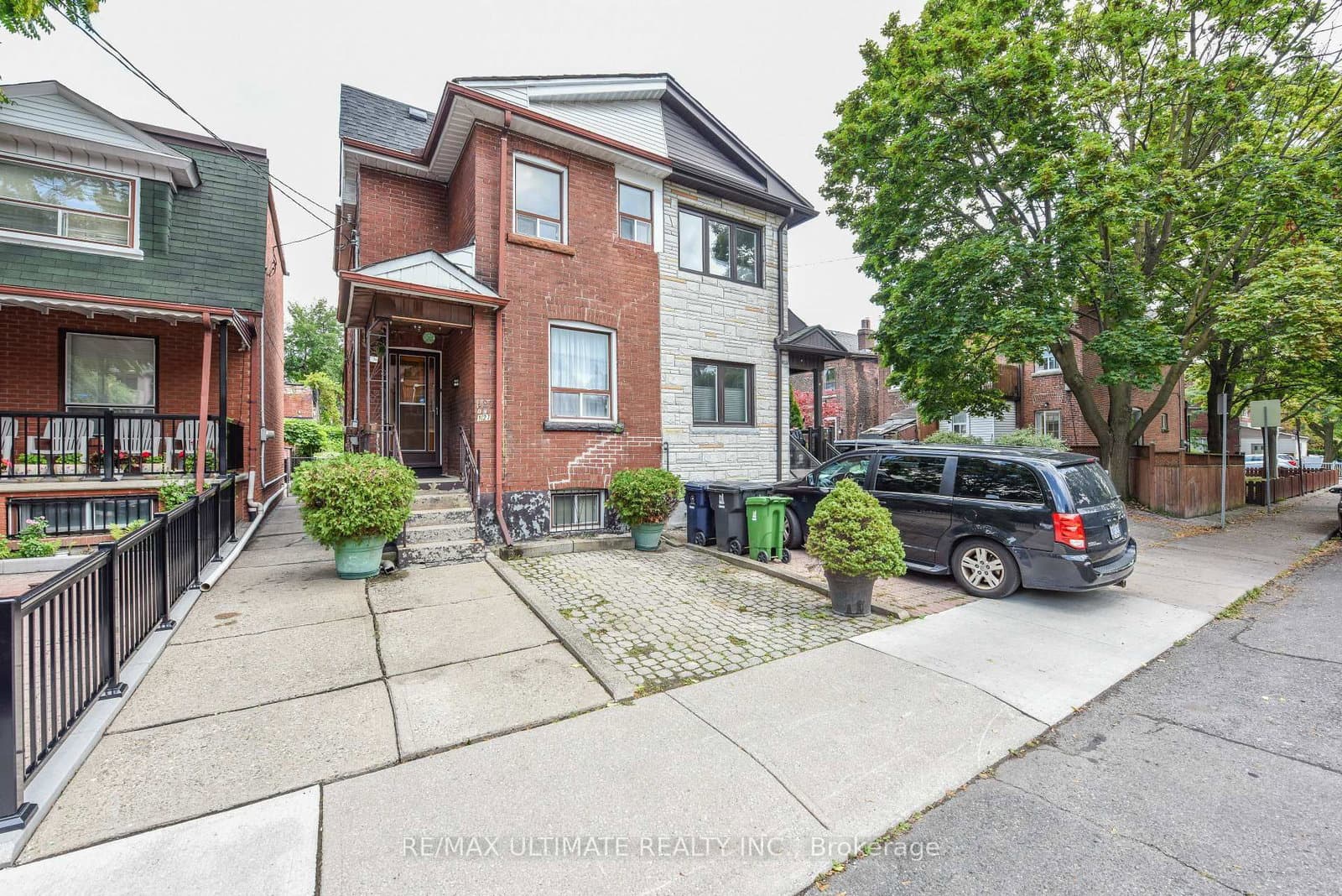 127 Salem Avenue - Image 1