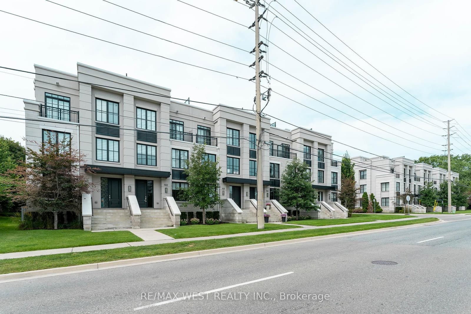 1180 Cawthra Road, Unit 105 - Image 5