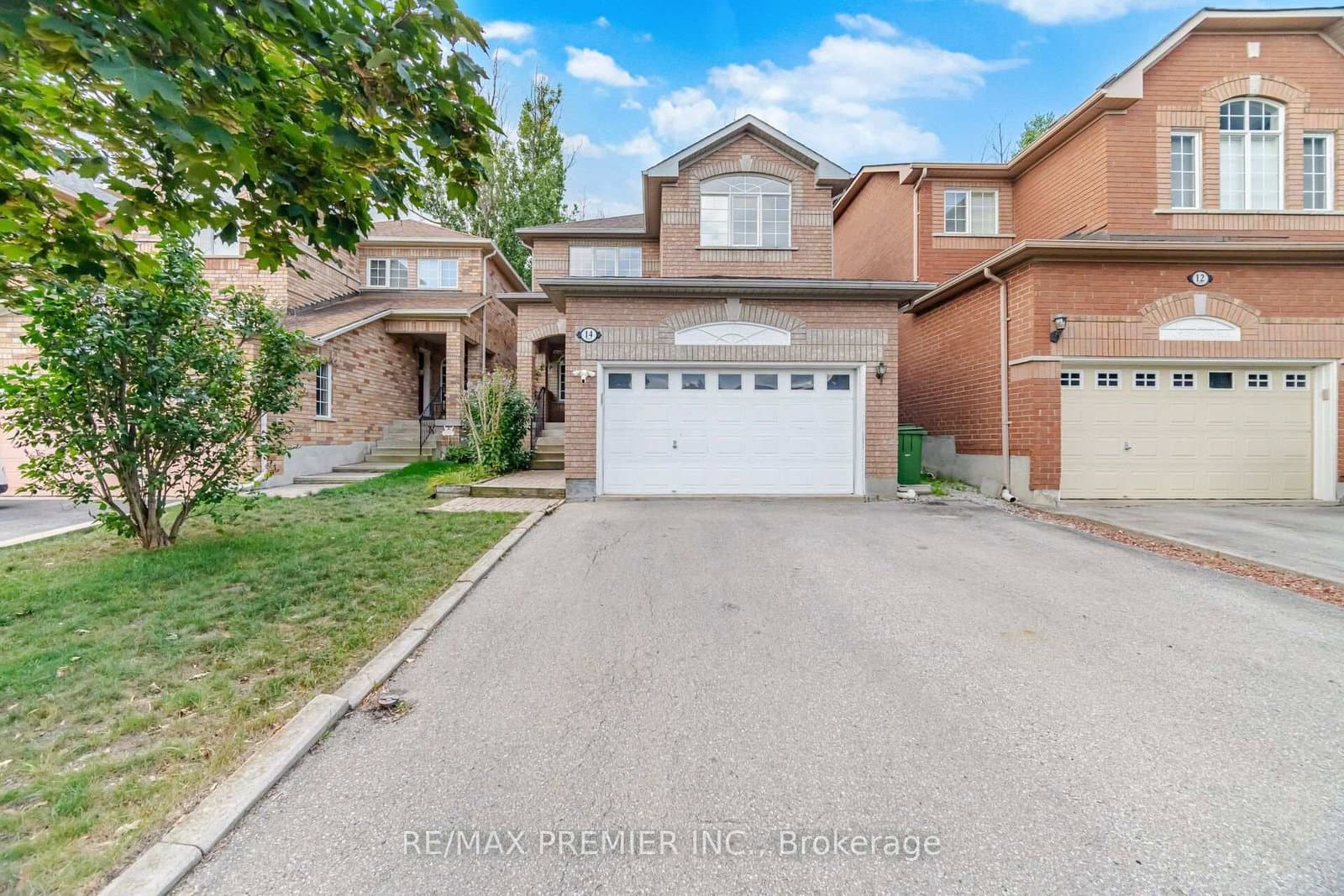 14 Crestridge Drive - Image 1