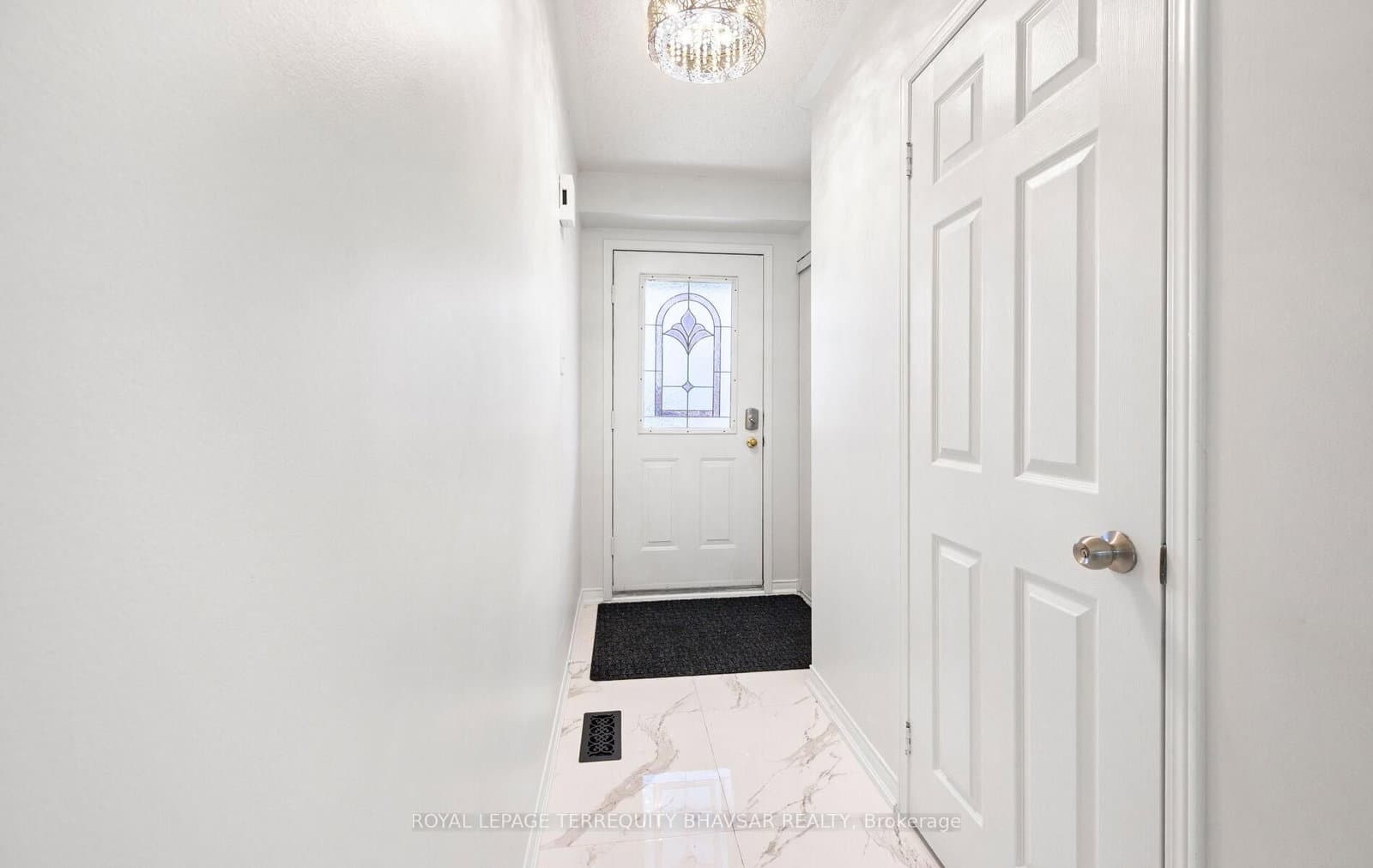 6830 Meadowvale Town Centre Circle, Unit 48 - Image 4