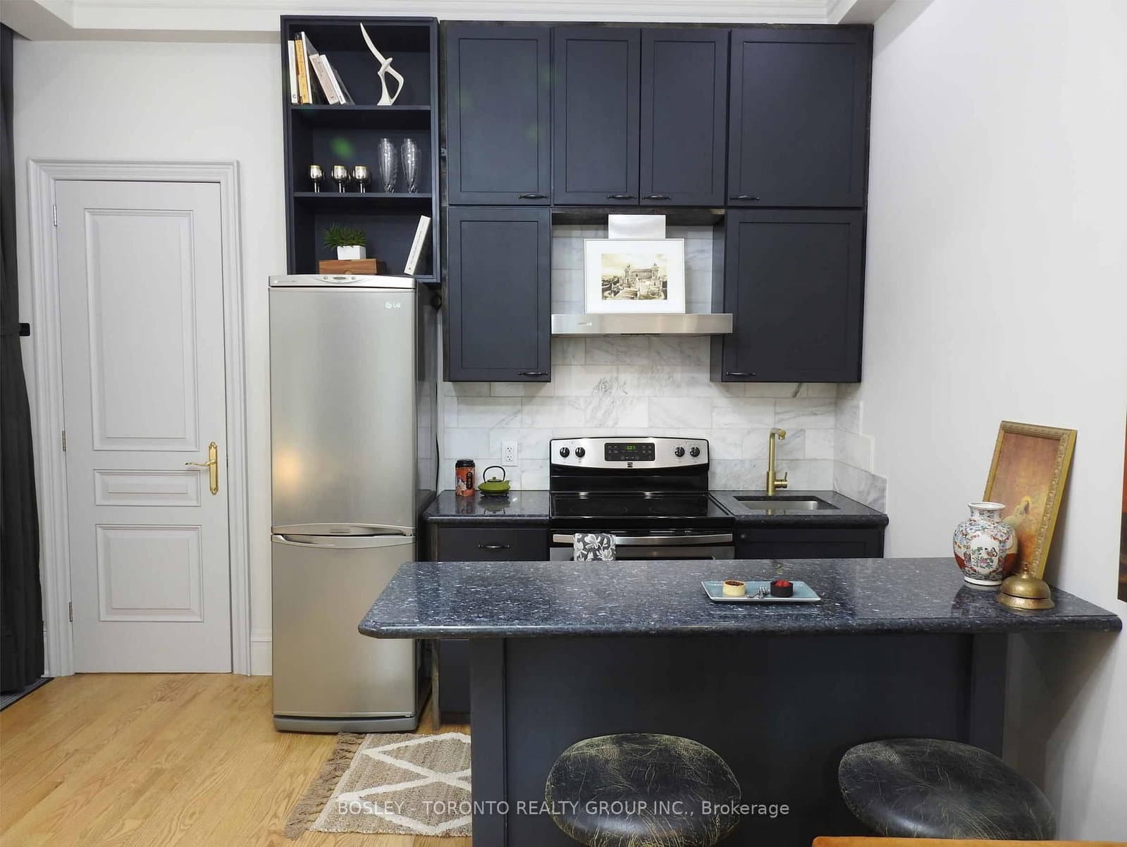 21 Lansdowne Avenue, Unit 1 - Image 2