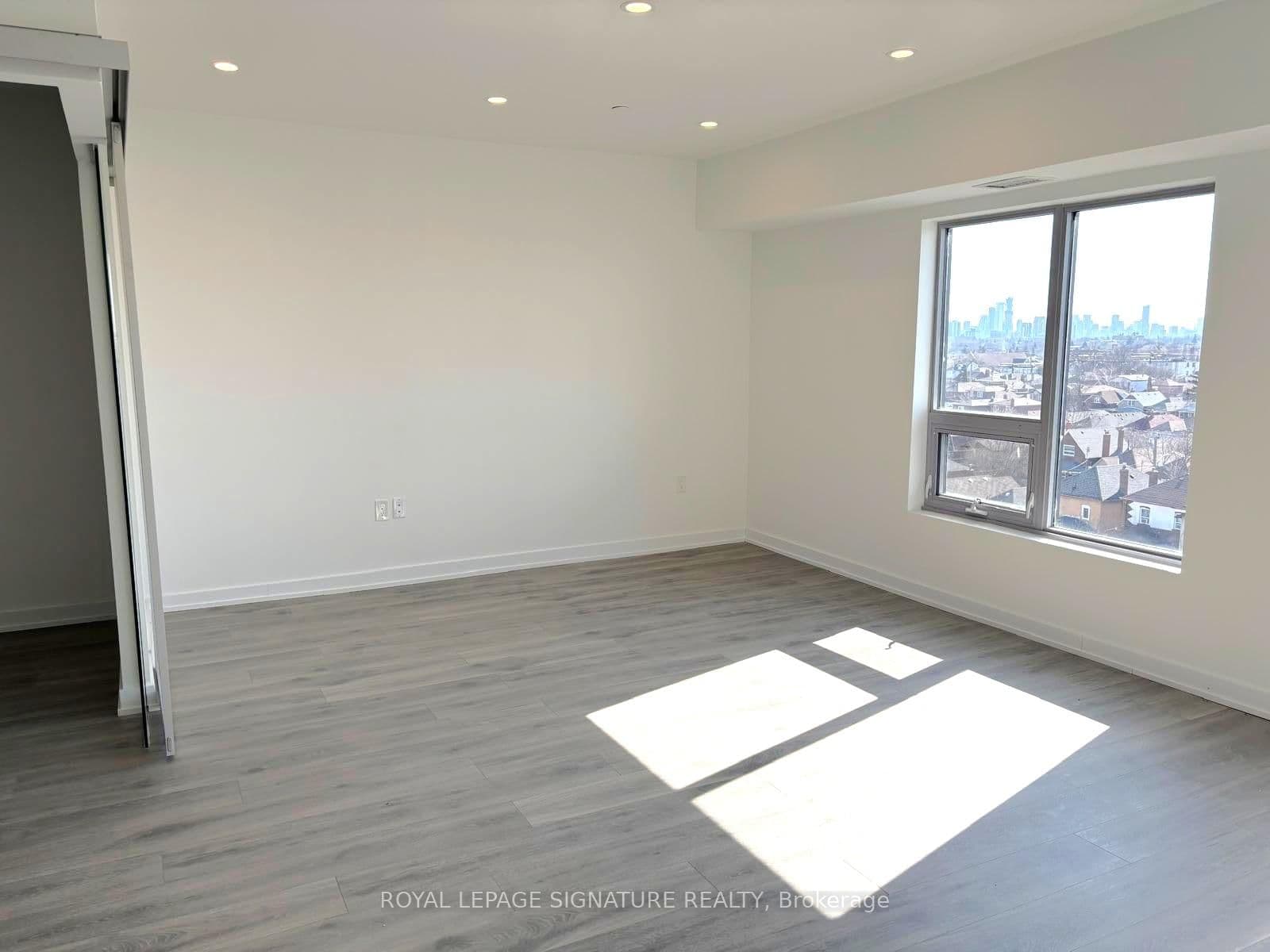 2433 Dufferin Street W, Unit PH806 - Image 6