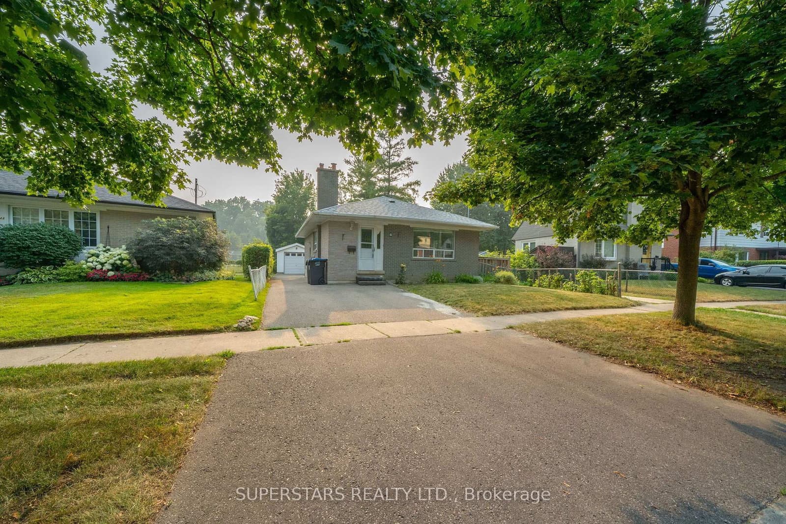 6 Meadowland Drive - Image 2