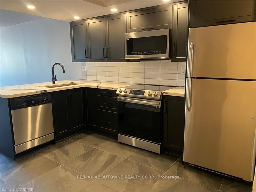 100 Bronte Road, Unit 305 - Image 3