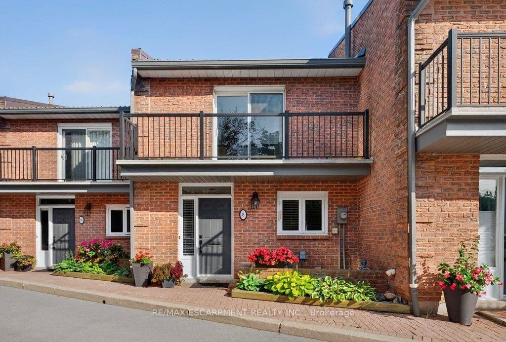 2136 Old Lakeshore Road, Unit 8 - Image 1