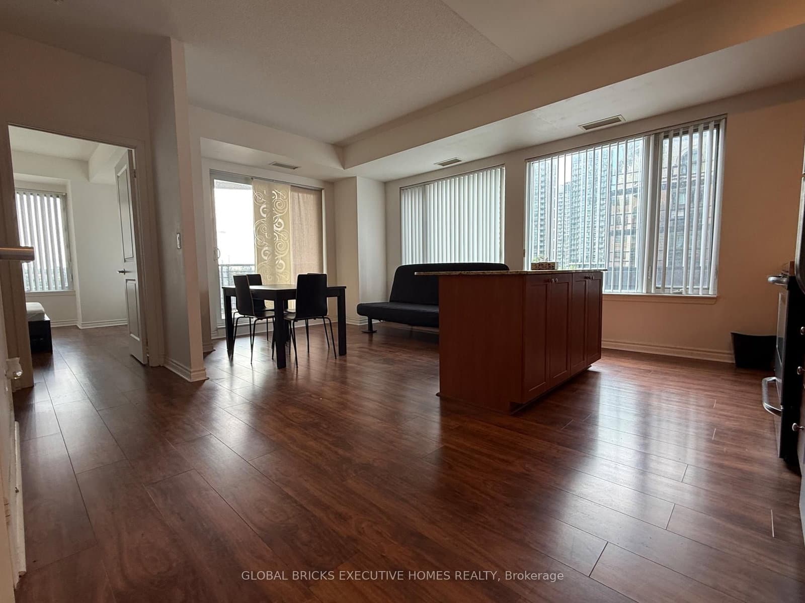 385 Prince Of Wales Drive, Unit 423 - Image 3