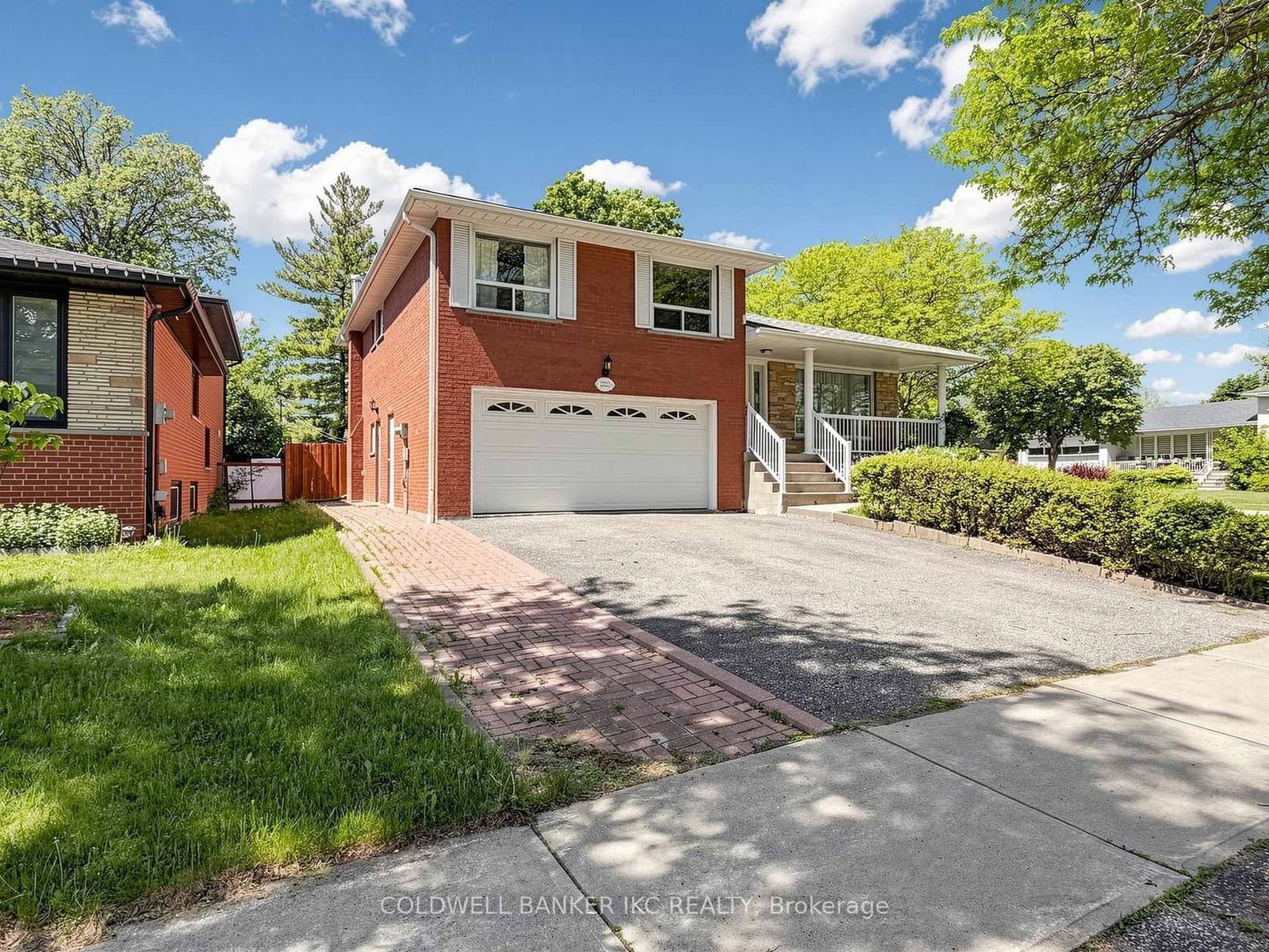 2220 Springfield Court - Image 2