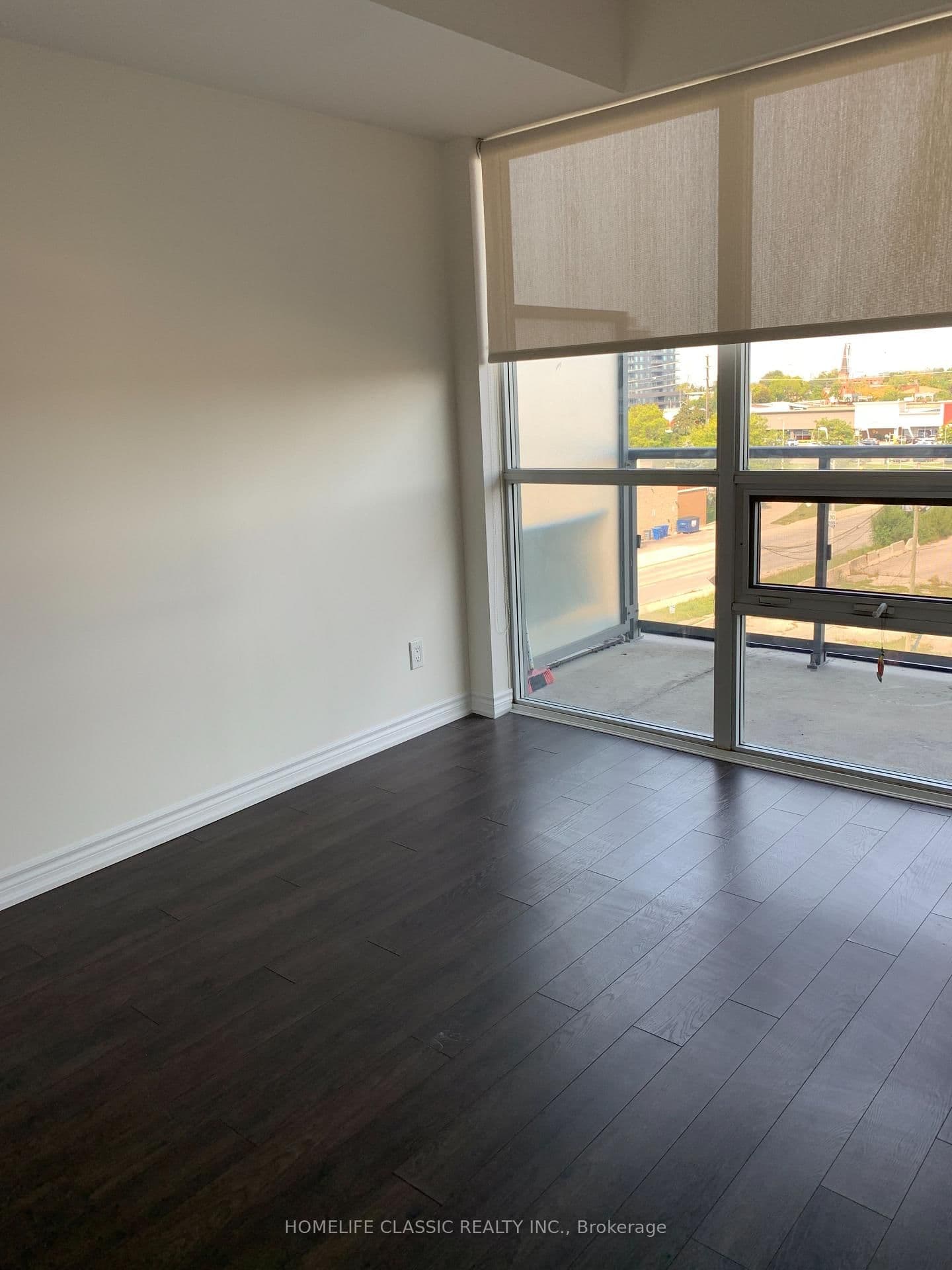 15 James Finlay Way, Unit 611 - Image 4