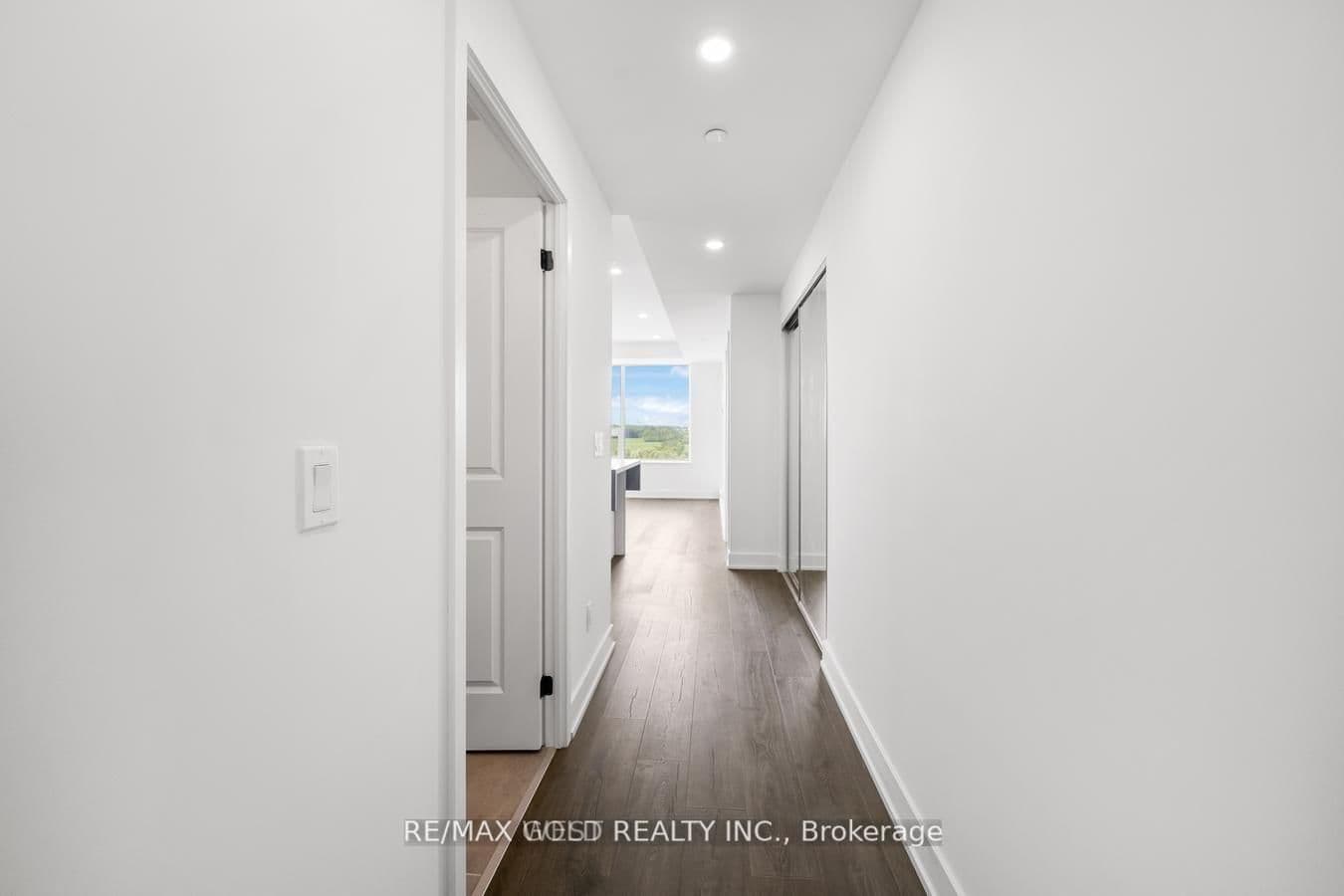 2489 Taunton Road, Unit 716 - Image 4