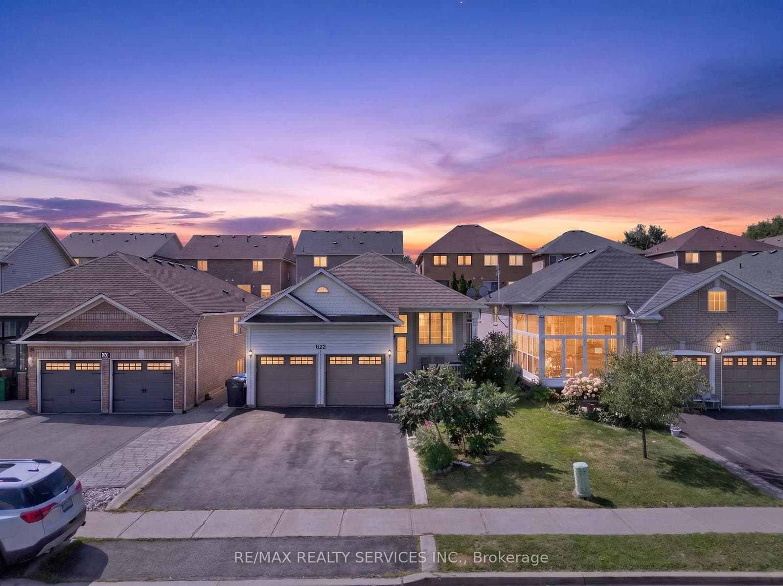 62 Fletchers Creek Boulevard - Image 1