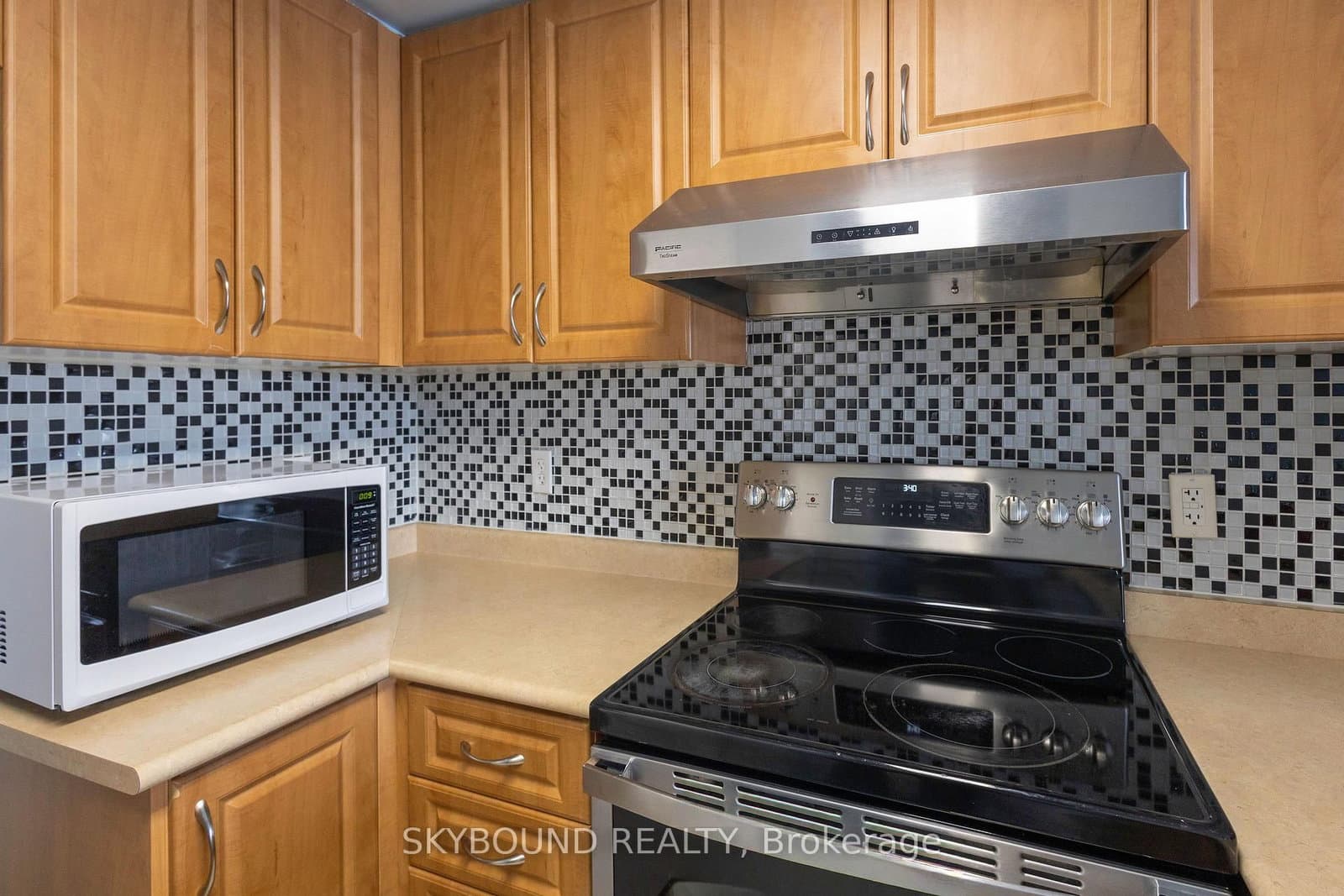 3043 Finch Avenue W, Unit 2033 - Image 6