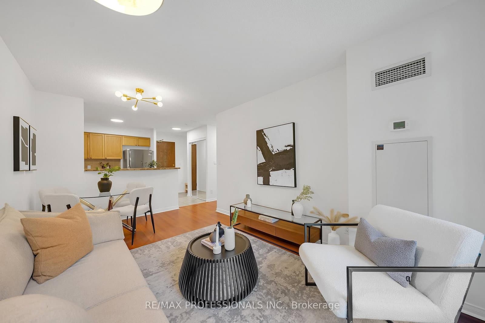 9 Michael Power Place, Unit 402 - Image 3