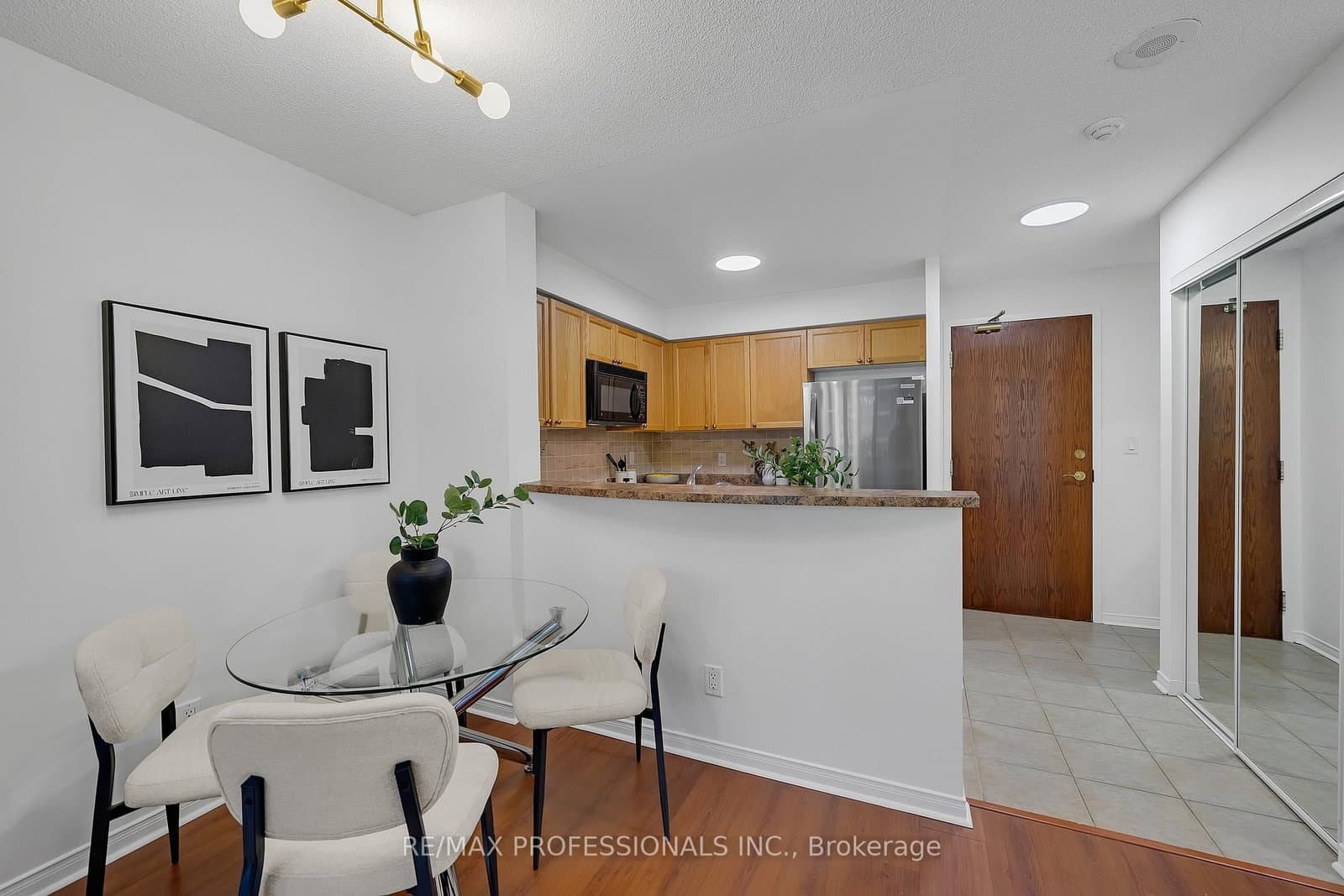 9 Michael Power Place, Unit 402 - Image 6