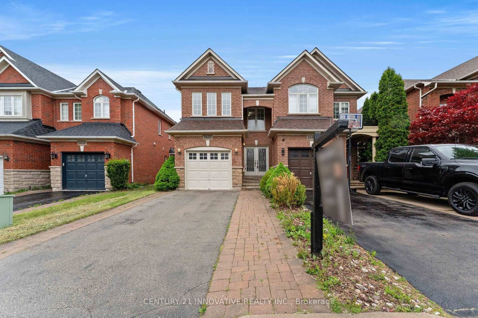 2442 Felhaber Crescent - Image 1