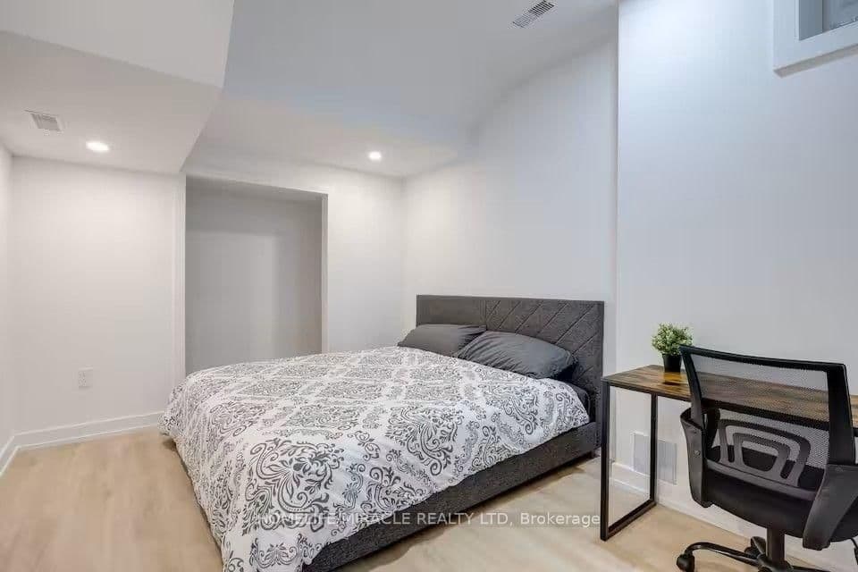 100 Macdonald Street, Unit Basement - Image 3