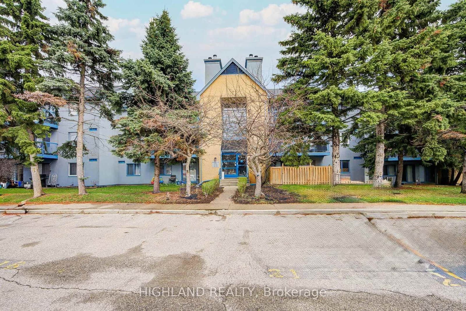 95 Trailwood Drive, Unit 1033 - Image 1