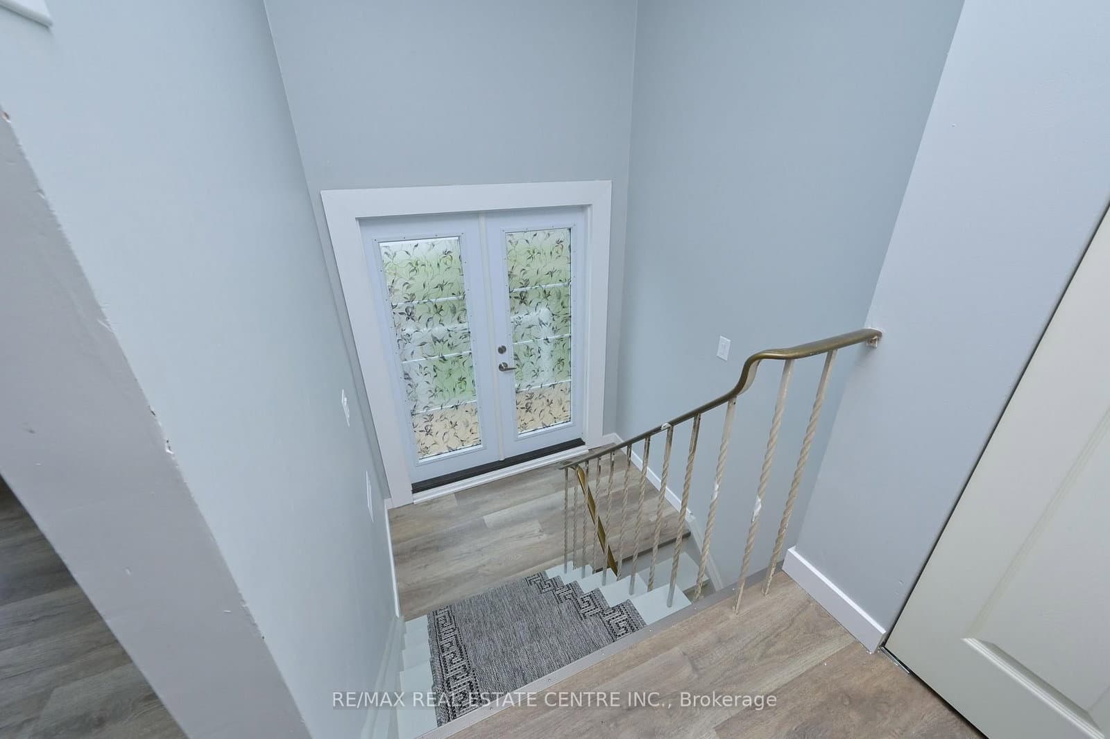 116 Burbank Crescent - Image 4