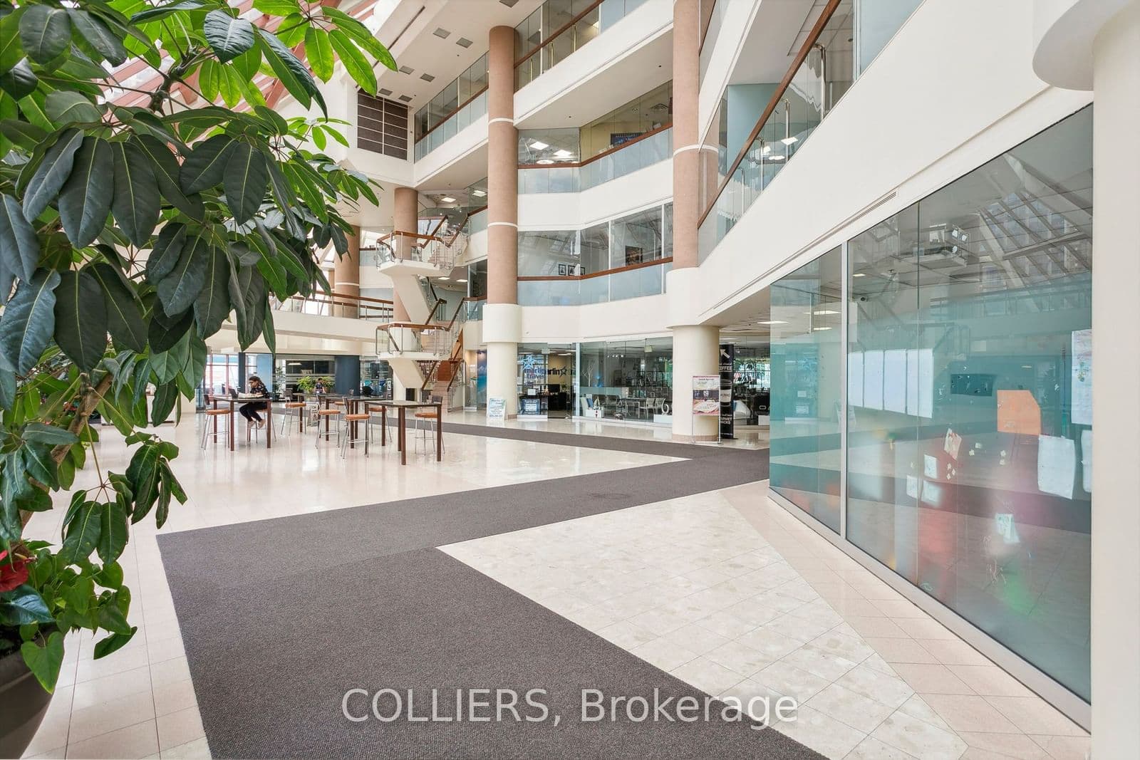 90 Burnhamthorpe Road, Unit 700 - Image 4
