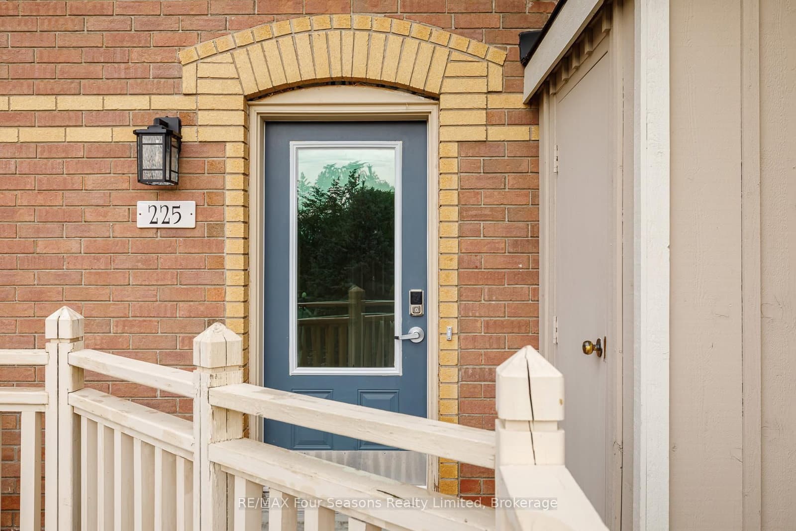 170 Snowbridge Way N, Unit 225 - Image 4