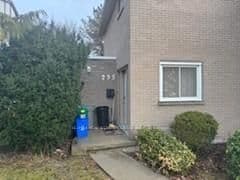 235 Shakespeare Drive, Unit 4 - Image 2