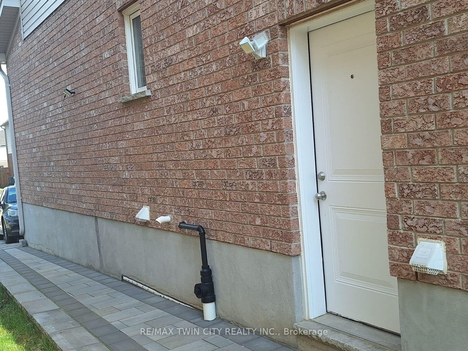 15 Spring Creek Street - Image 3