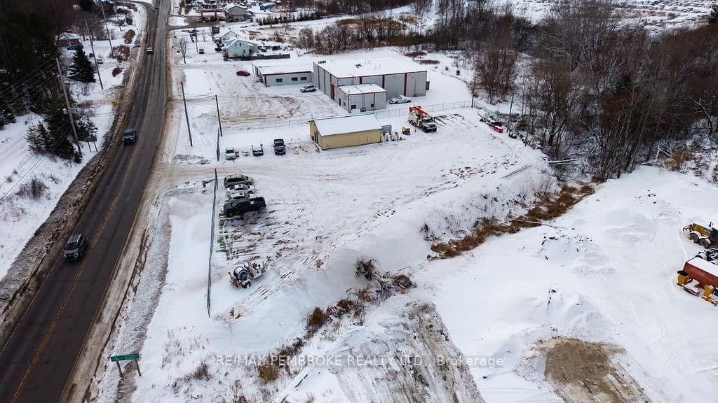 1366 Pembroke Street E - Image 2
