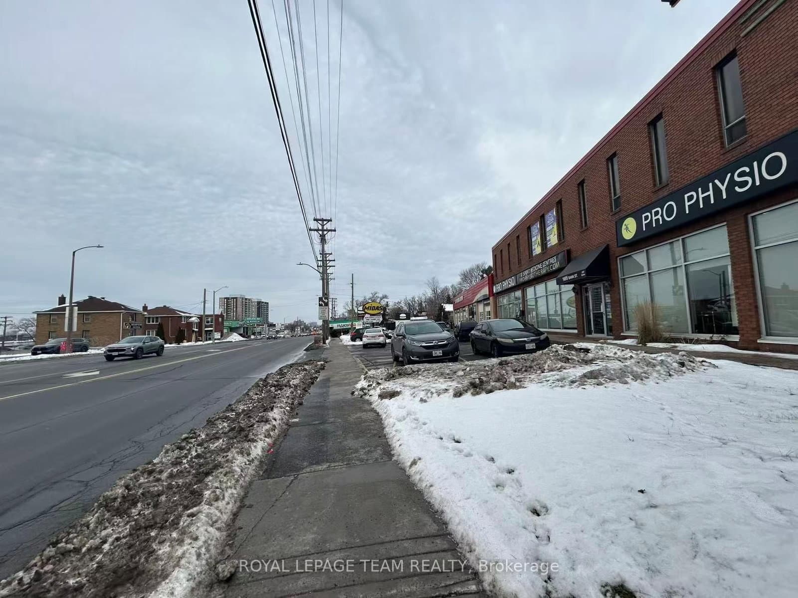 1695 Bank Street, Unit 201 - Image 4
