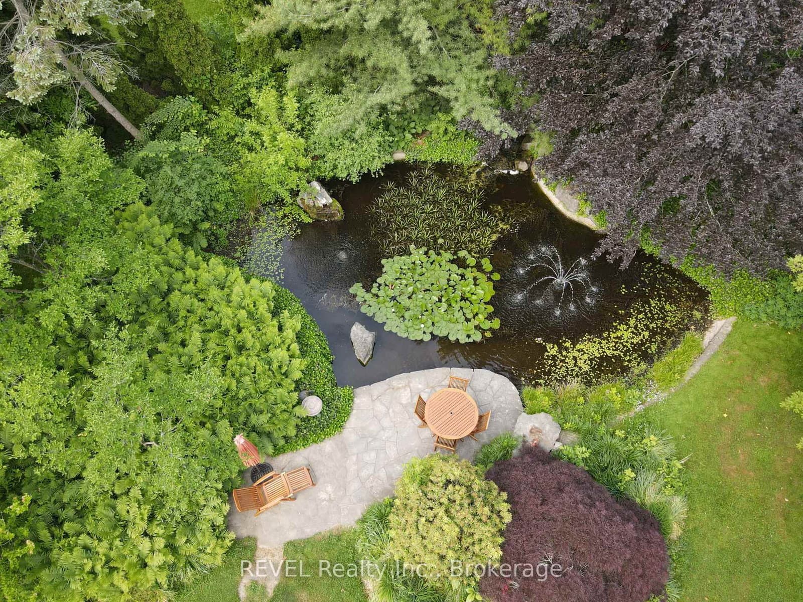 411 VICTORIA ST - LOT 1 Street - Image 1