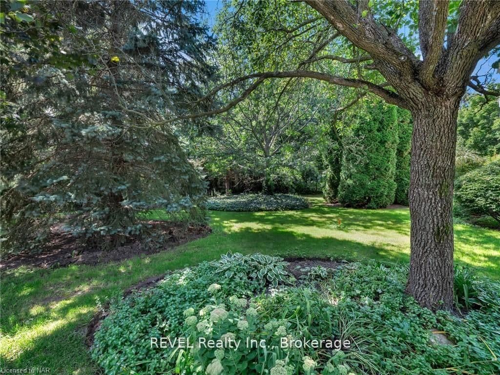 411 VICTORIA ST - LOT 3 Street - Image 2