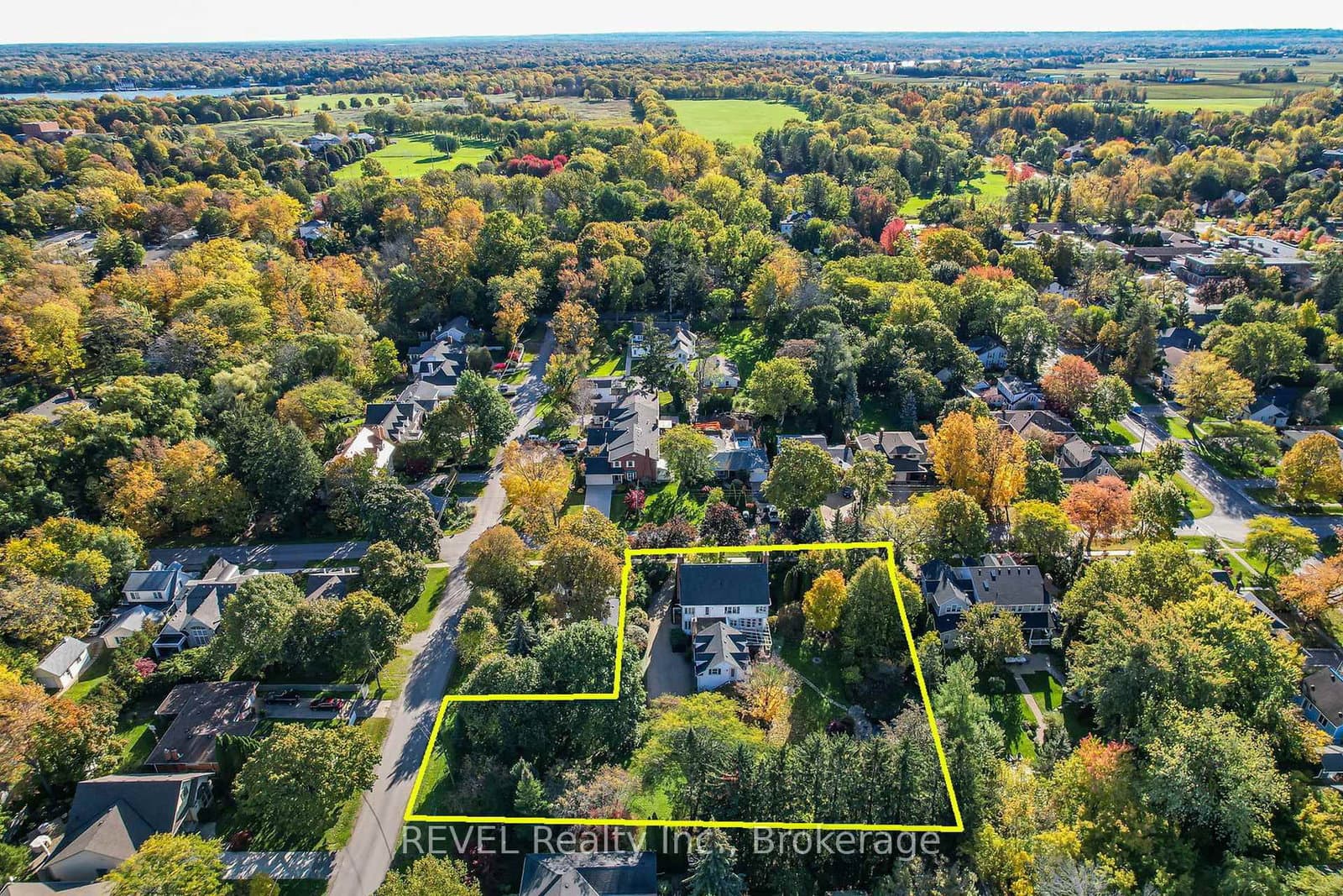 411 VICTORIA ST - LOT 3 Street - Image 5