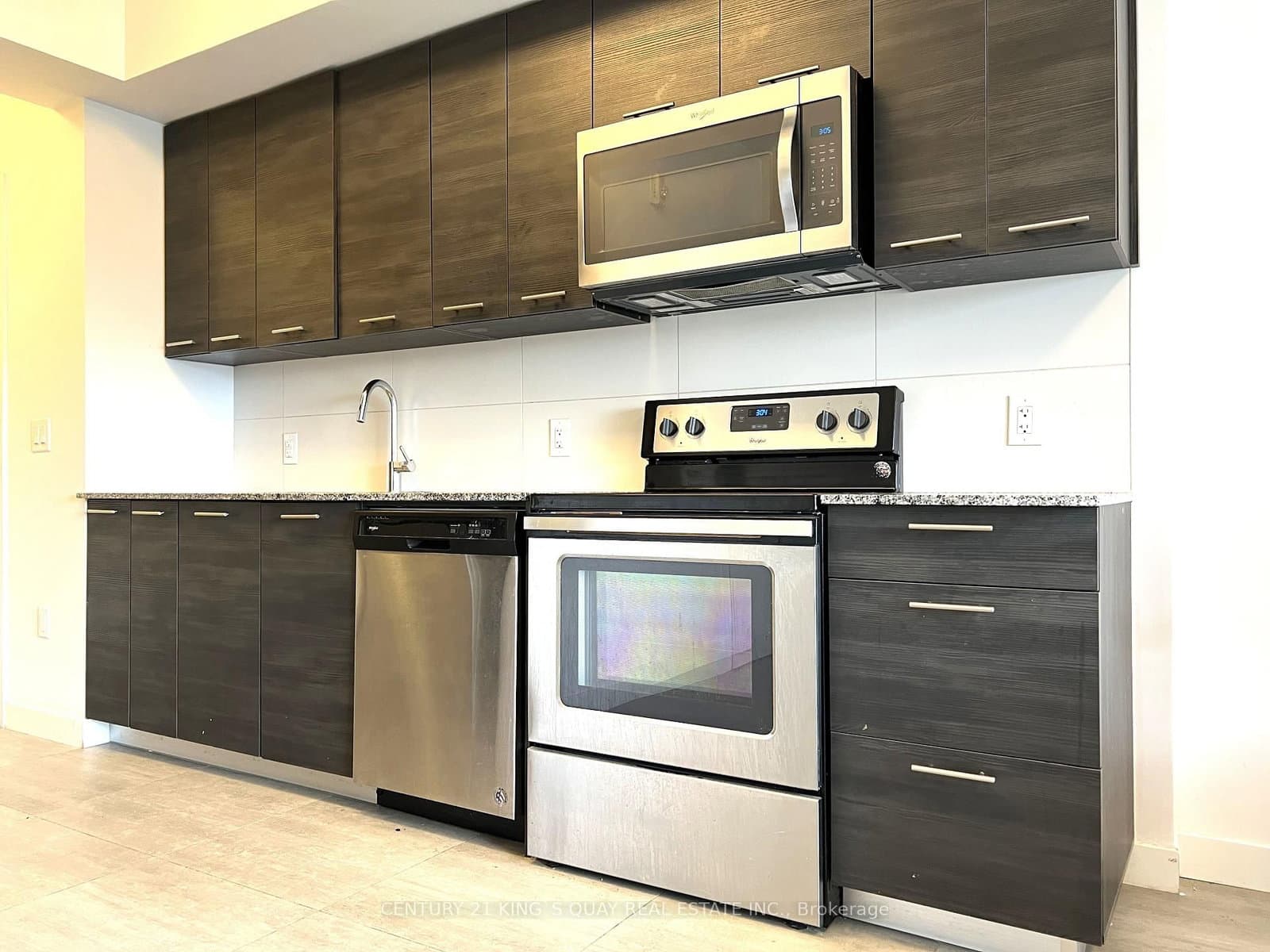251 Hemlock Street, Unit 620 - Image 6