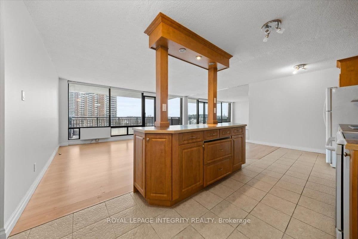 1190 Richmond Road, Unit 703 - Image 5