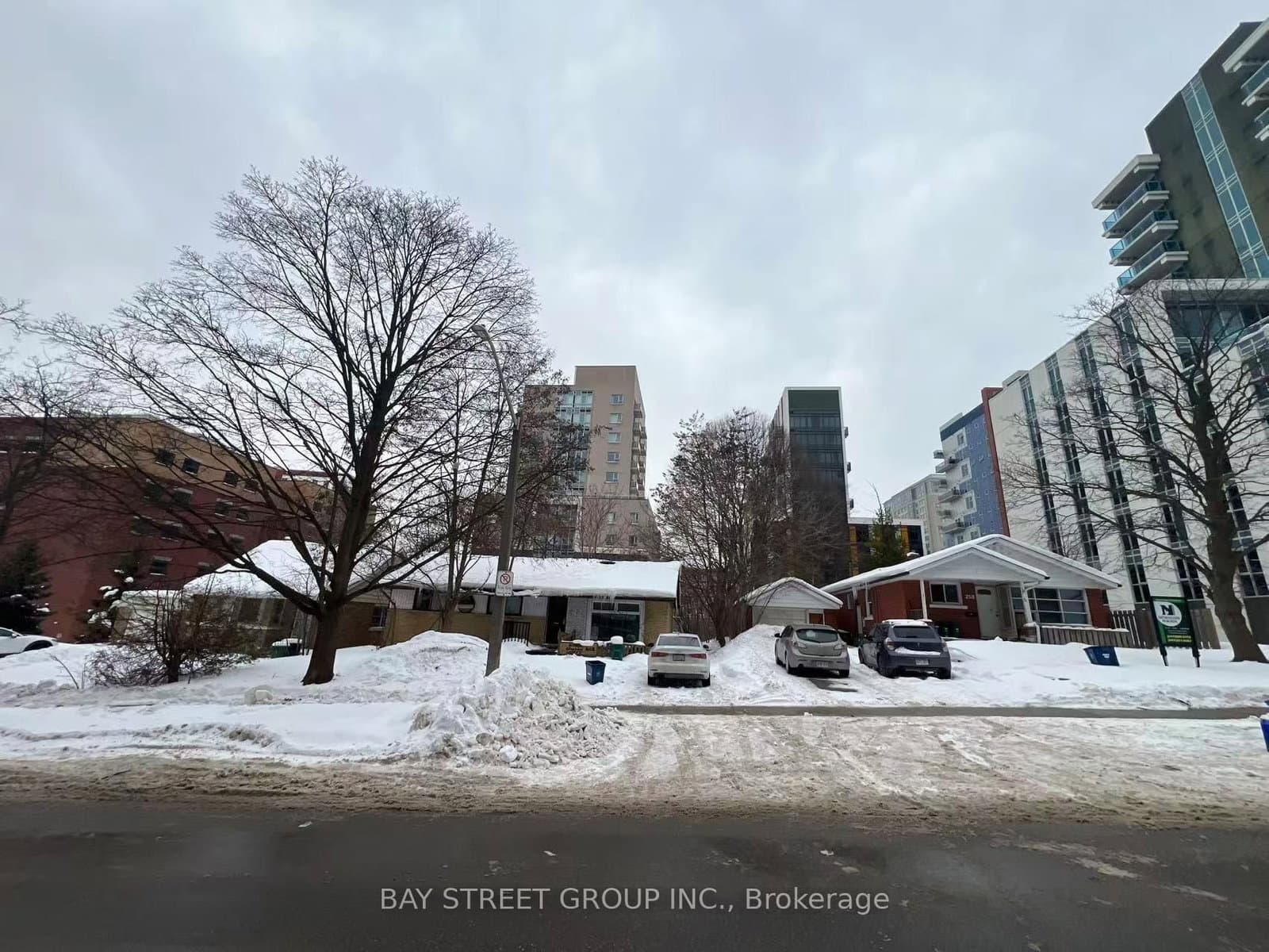 249 Sunview Street - Image 1