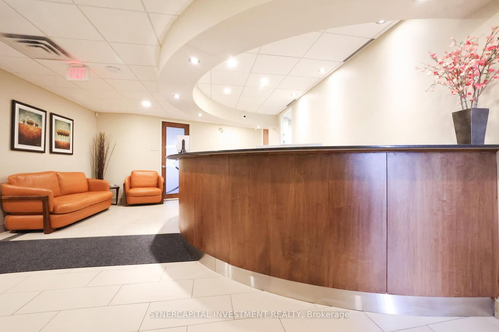 1376 Bank Street, Unit 501 Furnished - Image 2