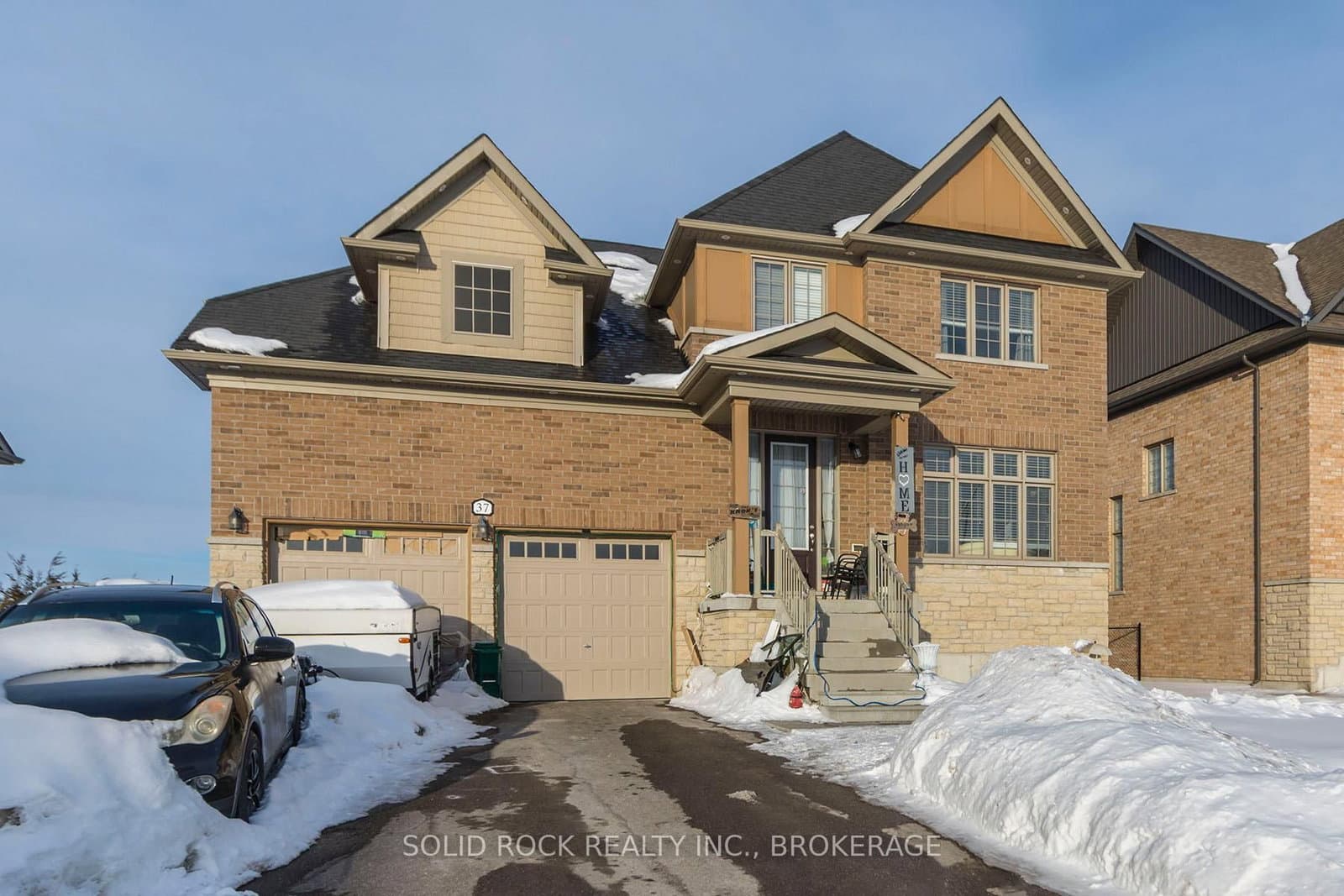 37 Summer Breeze Drive - Image 1