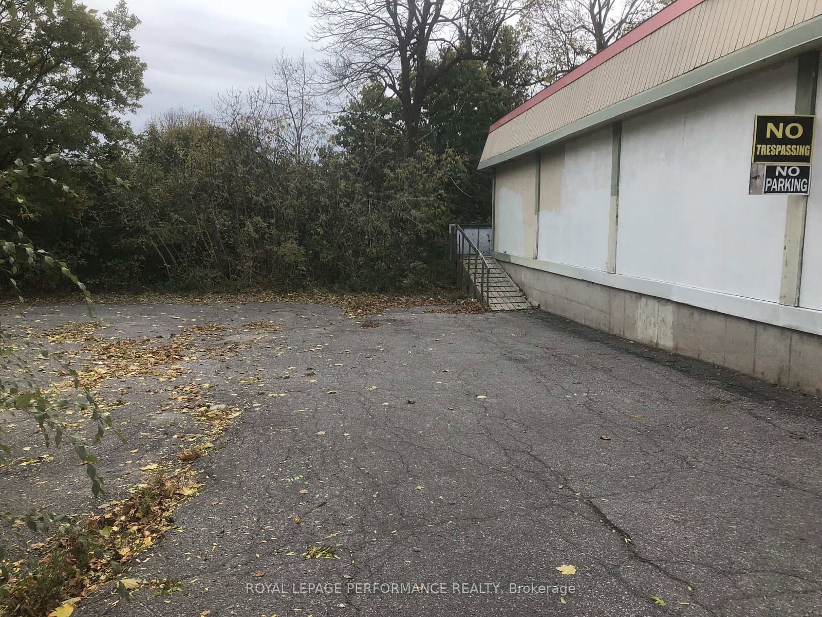 1752 MONTREAL Road - Image 6