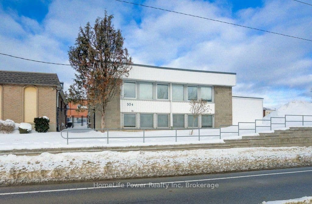 354 Charles Street E - Image 5