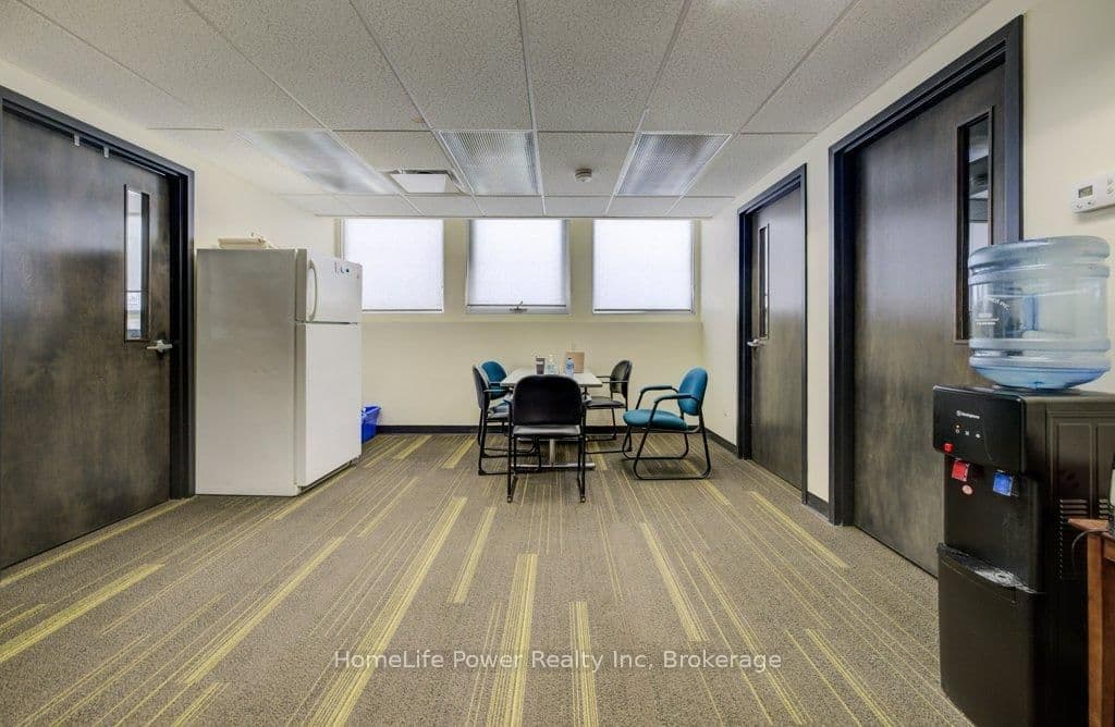 354 Charles Street E - Image 6