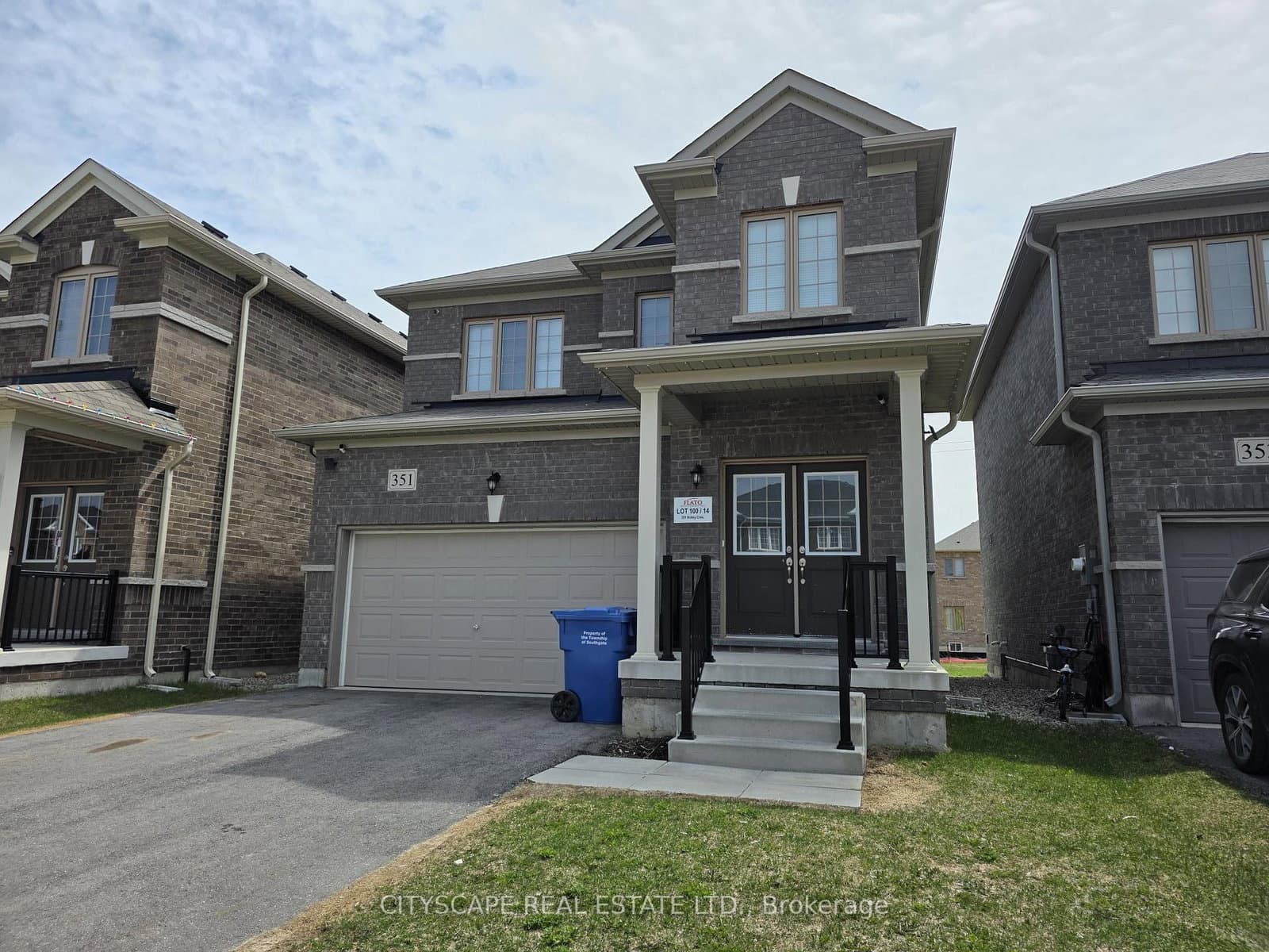 351 Ridley Crescent - Image 2