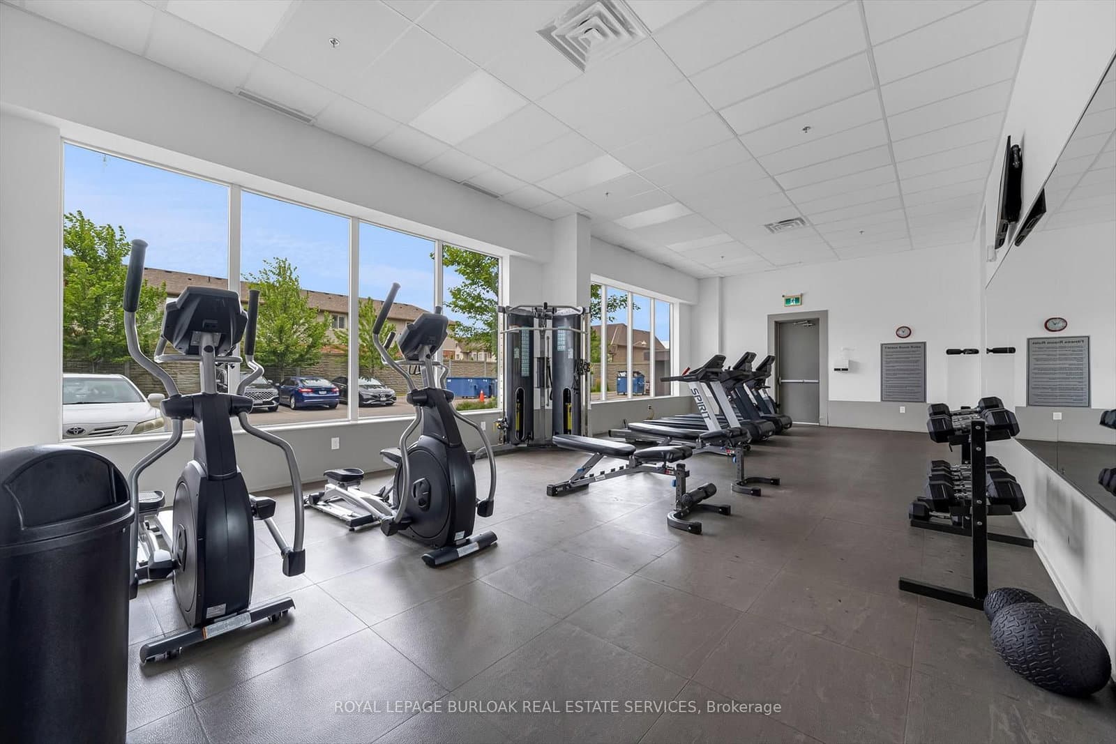550 North Service Road N, Unit 612 - Image 5