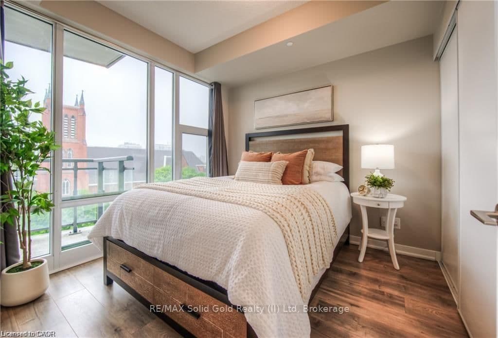 85 Duke Street W, Unit 703 - Image 3