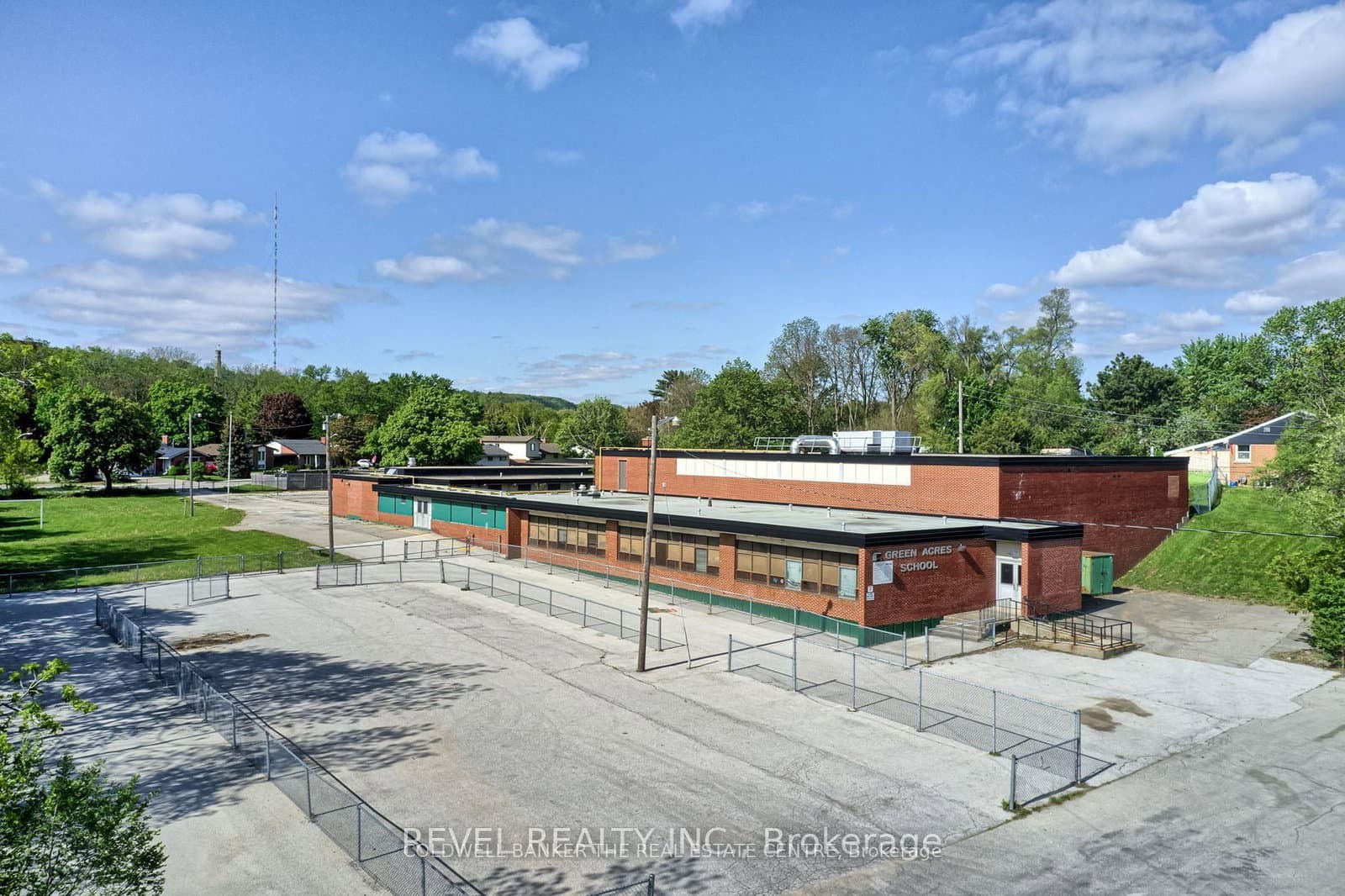 45 Randall Avenue - Image 1