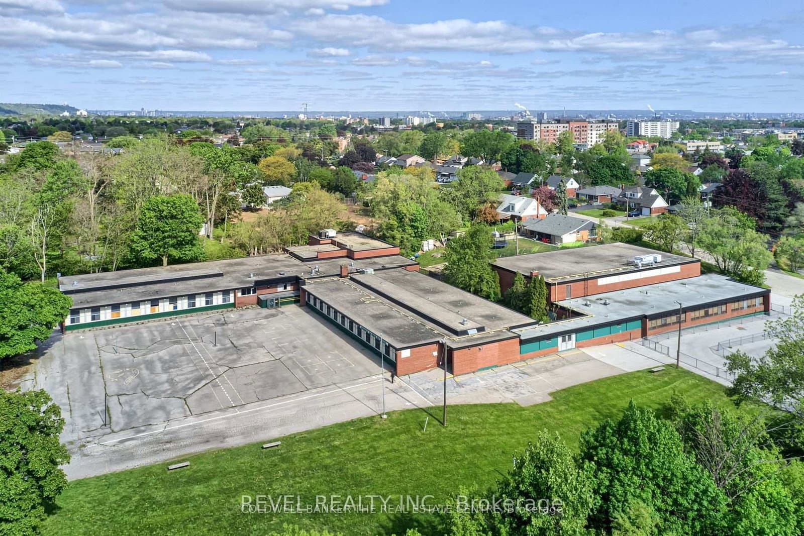 45 Randall Avenue - Image 2