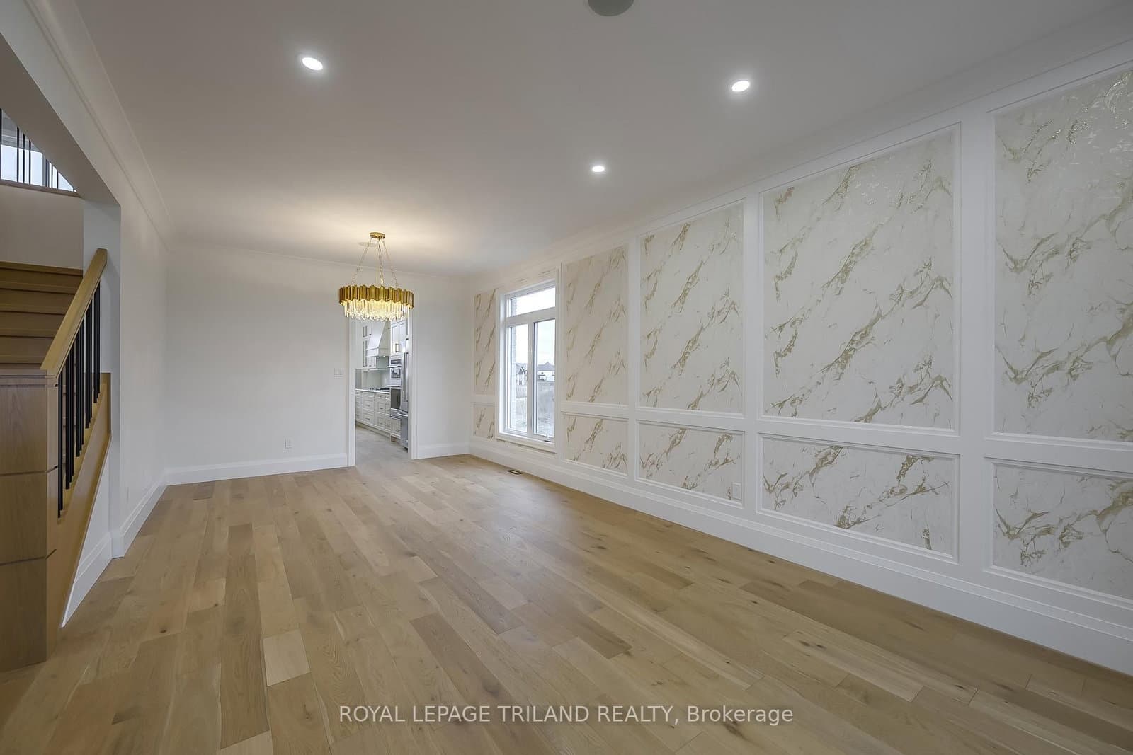 4038 AYRSHIRE Avenue - Image 4