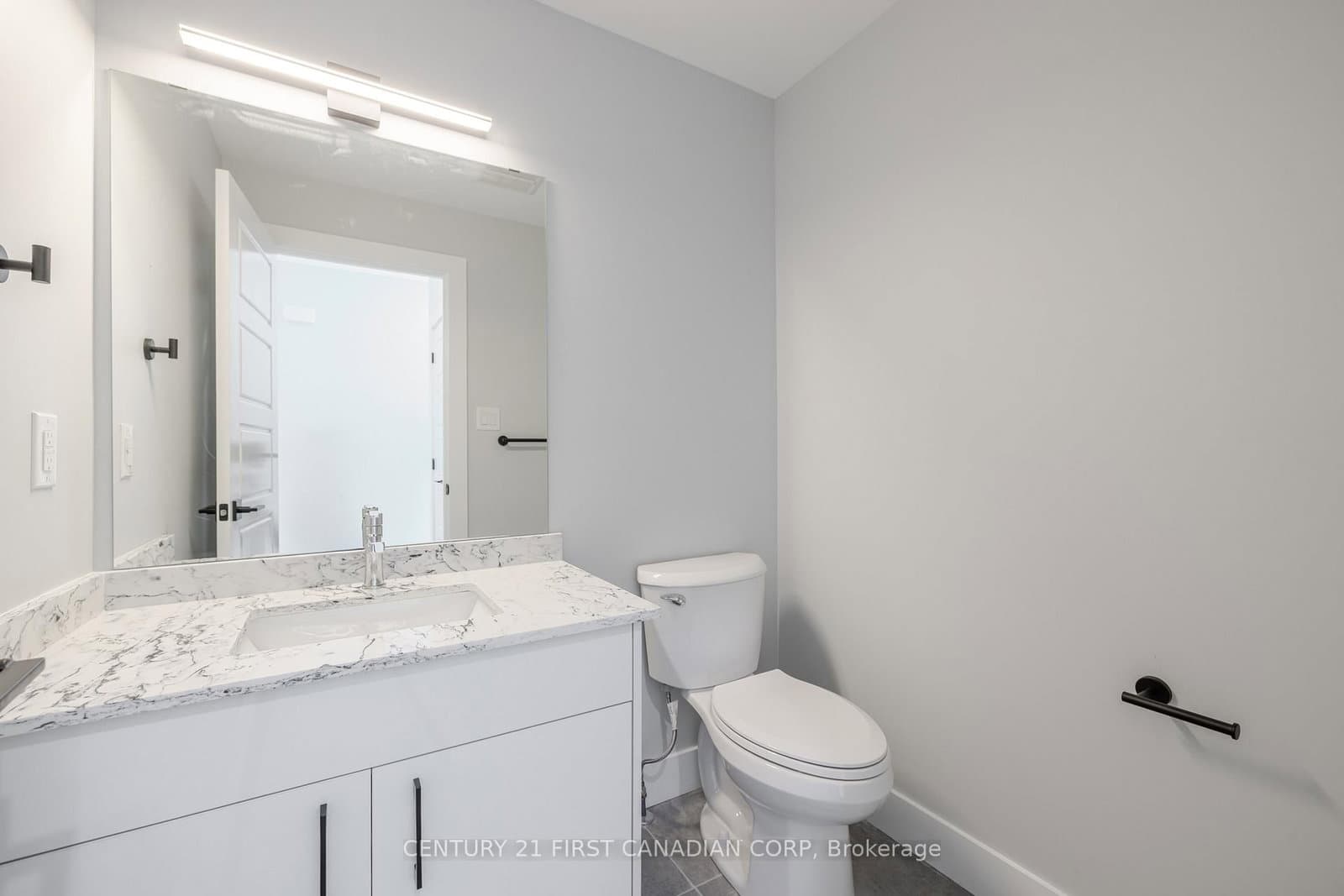 109 Ross Street - Image 4